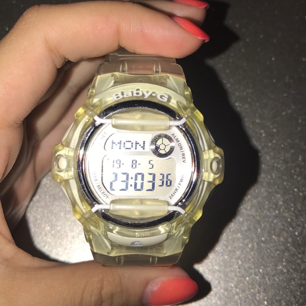 BABY G-SHOCK